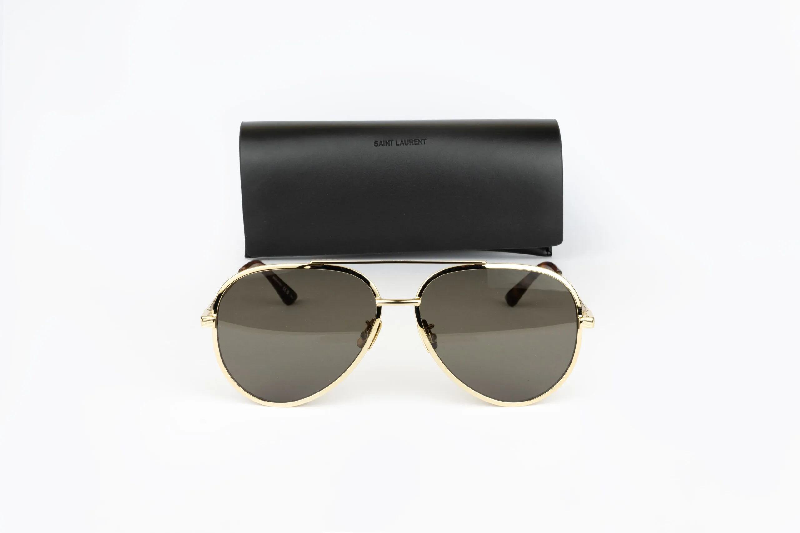 Yves Saint Laurent – Image 4